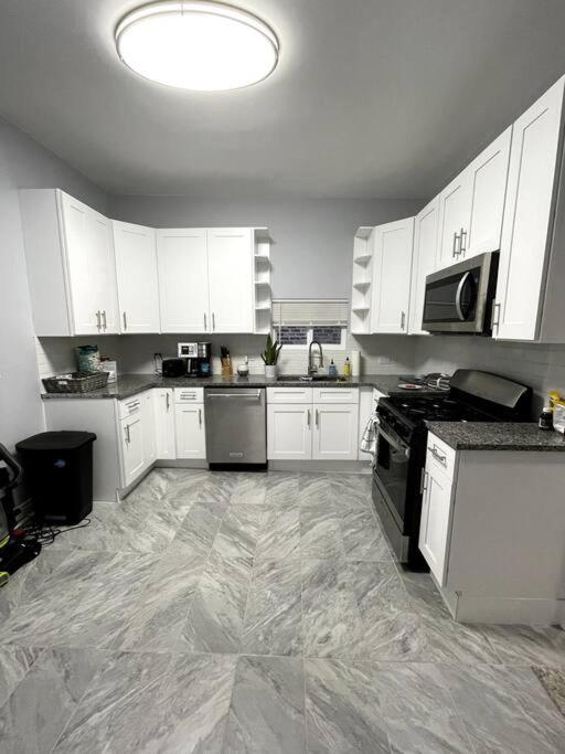 Lovely Logan Square 2-Bedroom In Chicago Luaran gambar