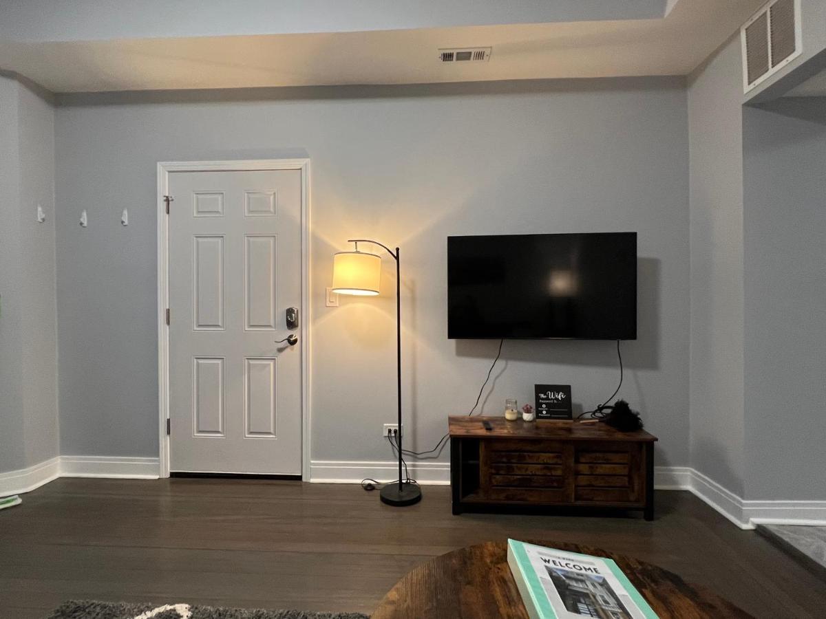 Lovely Logan Square 2-Bedroom In Chicago Luaran gambar