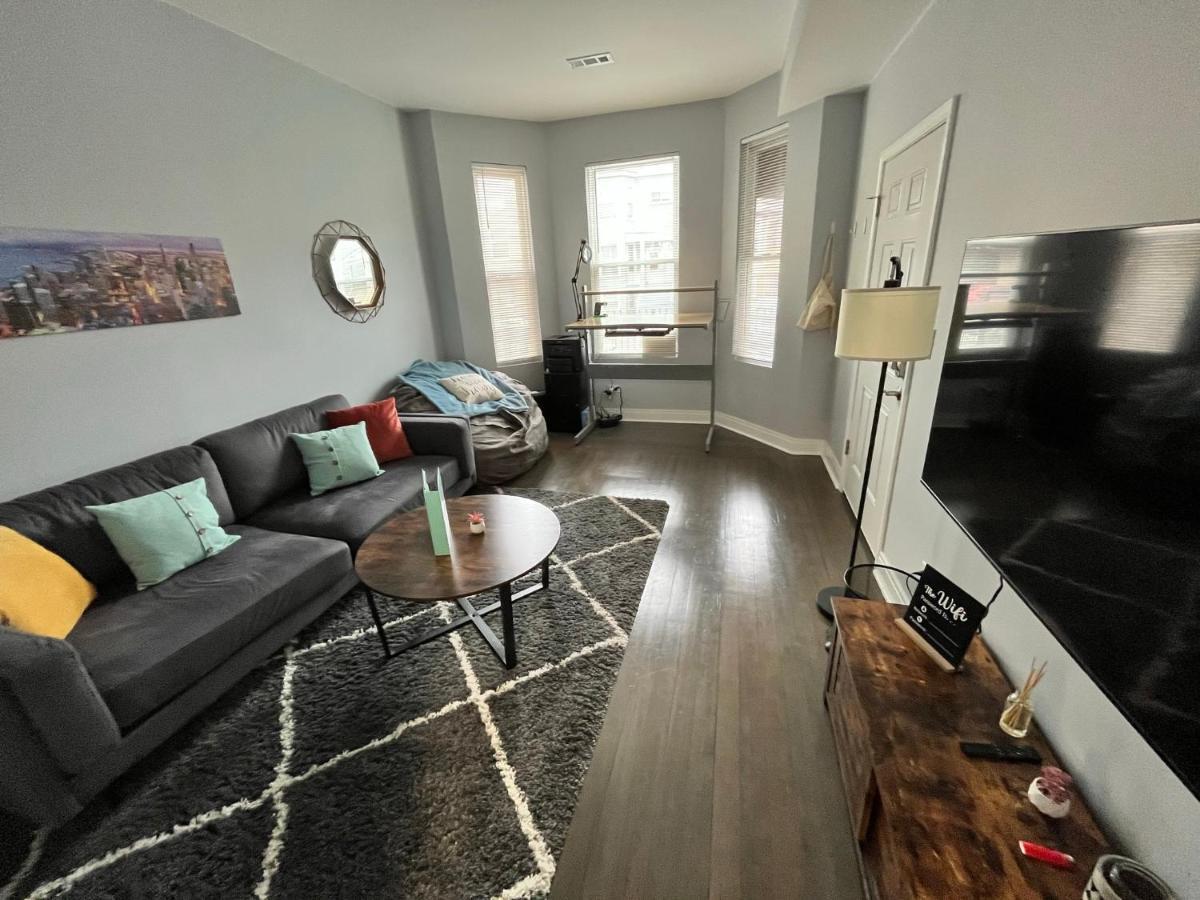 Lovely Logan Square 2-Bedroom In Chicago Luaran gambar